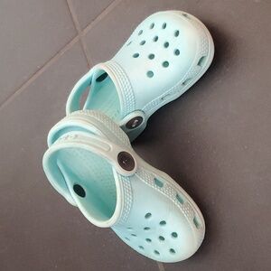 CROCS light teal unisex small boy girl size 6 C